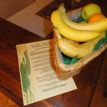 Frühstückspension Flora 4*